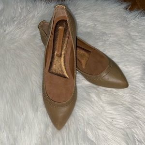 NEW Calvin Klein Jeans "Ciela" waxy smooth flats